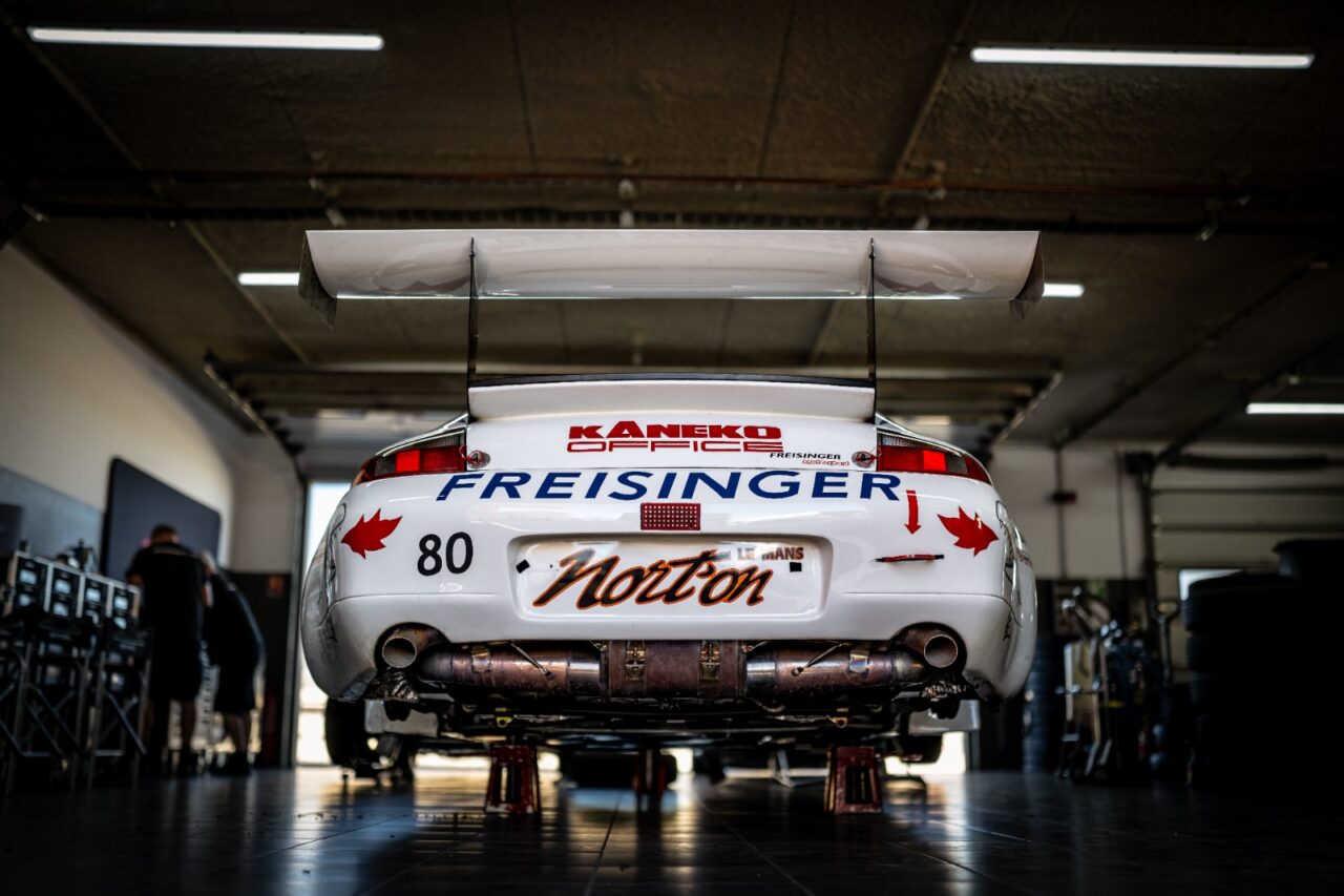 La modernité, elle provient notamment des plateaux ERL 1 et ERL2, avec de nombreuses Porsche 996 et 997